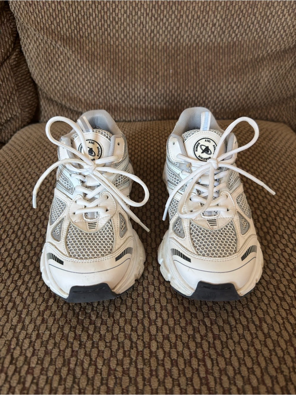 Axel Arigato Sneakers